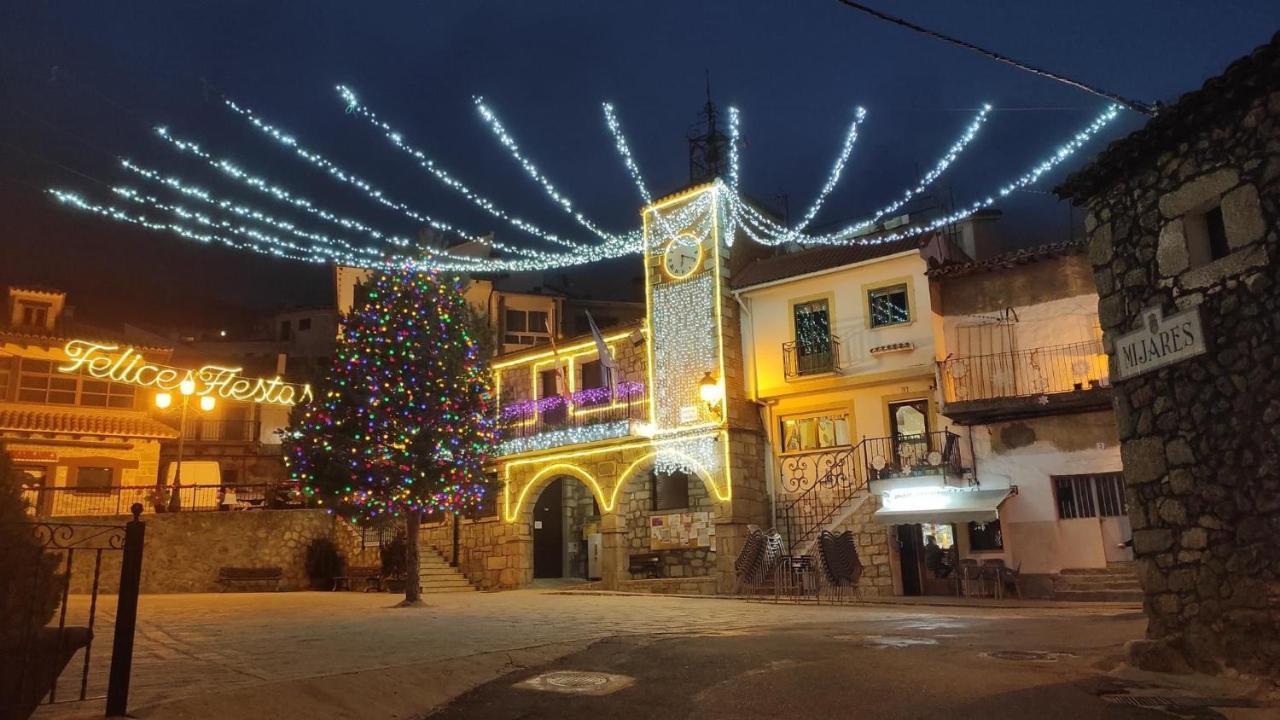 El Atico De Mijares Guest House Exterior photo